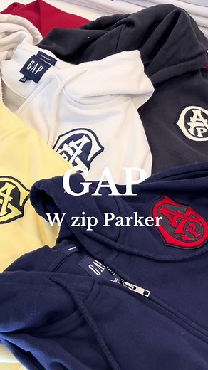 GAPの可愛いダブルジップパーカー登場！