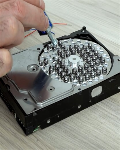 1.6M views · 2K reactions | Chinese Checkers Built With Broken HDD | DIY & Crafts | Facebook