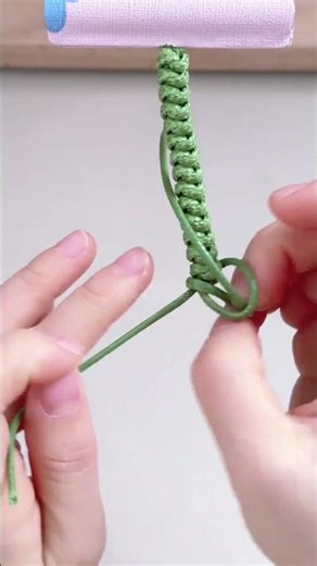 How to Weave an Upright Snake Knot Cord Bracelet #diy #crafting #bracelets【DIY Bracelets】