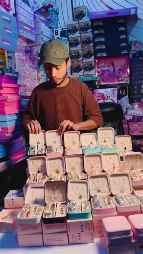 Stylish Premium Watch Box for Girls with Jewelry 💕