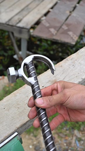 2M views · 10K reactions | make hammer from old bearing #diy #tools | Maax Creative | Facebook