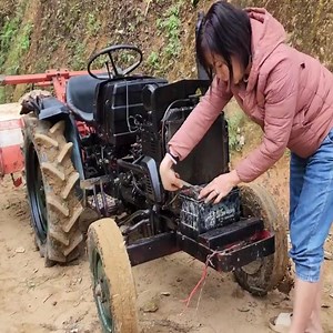 Buy back abandoned tractors for repair and restoration Part 19 | Cordle Family