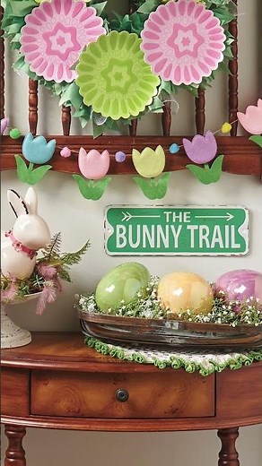 Create Four Charming Spring Tabletop Displays! #countrydecor #vintagefarmhouse #diy #decoratingtips