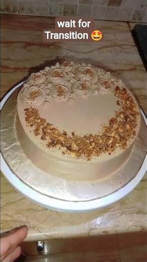 GANACHE CREAM CAKE DECORATION 😍 | SATISFYING FLORAL CAKE DESIGN #shorts #viral #cake