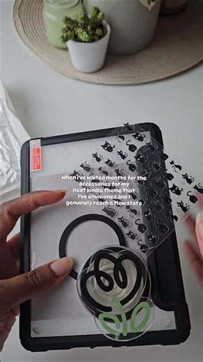 Kindle decor = Entering flow state 🎐 #ereader #booktok #kindle #booktube