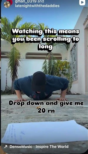Caught you scrolling again😂😂drop down and give me 10 pushups#funnyshorts #motivation #fitness