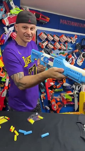 Nerf Shell Ejecting Shotgun