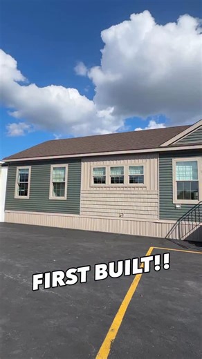 Chance’s Home World on Instagram: "🚨This modular home model is BRAND NEW and is the “9T28643A.” This prefab house is built by Cavco Clarion! WATCH THE FULL TOUR ON THE CHANNEL FOR ALL THE INFO AND PRICING, link in bio! #modularhome #prefabhouse #manufacturedhomes #housetour #realestate"