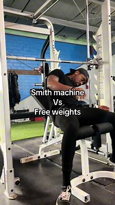 Smith Machine vs Free Weights: Which is Better?