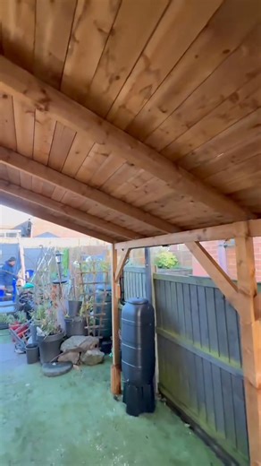 Lean to building built for our lovely customer in Stoke, with rainwater collection for her plants.😎🔥 | HP Contracting Ltd