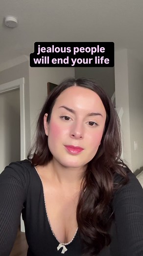 People take jealousy way too lightly. Tupac, Selena, Shanquilla Robinson all lost their lives at the hands of people who were jealous of them. Jealousy is not a compliment. You are in danger. Comment below if you want a part two and if you’ve ever experienced anything like this #womensdatingadvice #relationships #datingadvice #avoidantattachment #jealousy