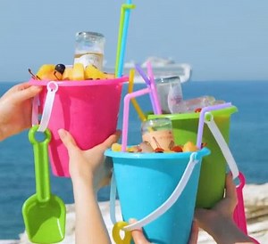 1.6M views · 5.2K reactions | Stay cool at the coast! Smart hacks for a better beach day! | 5-Minute Crafts | Facebook