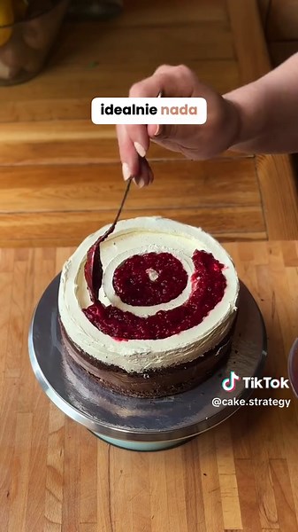 Krem o smaku sernika baskijskiego – łatwy przepis