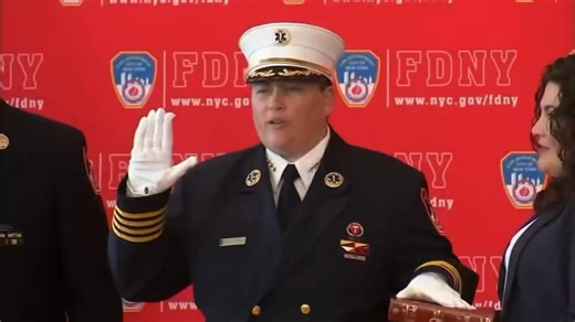 🇺🇸 紐約左癌極致的共產穆斯林市長 Zohran Mamdani 任命 Lillian Bonsignore 為紐約市消防局新任局長！ Zohran Mamdani 說： 「儘管她從未擔任過消防員，但她確信這無關緊要⋯⋯ Bonsignore 是 LGBTQ 群體的先驅，她將成為紐約市消防局首位公開出櫃的局長。」 我們都知道，紐約市的結局將會如何 —— 因為洛杉磯已經訴說了。 | Heavy-Weather Fashion