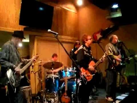 The Jenerators - She'll Never Know