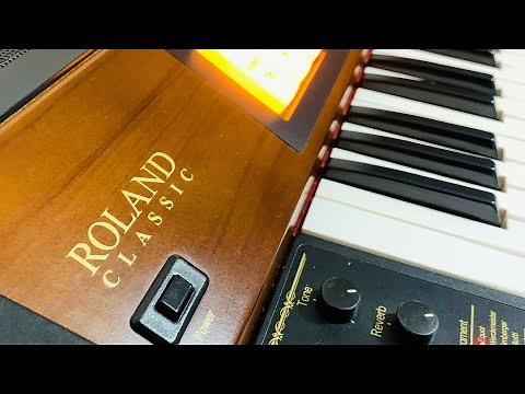 Roland C-200 Classic Organ Demonstration (Hallelujah - Leonard Cohen)