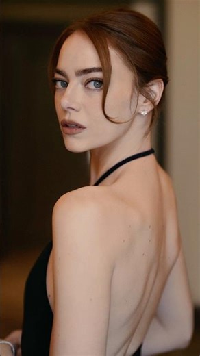 #EmmaStone made a surprisingly revealing style statement at the #BAFTAs at London