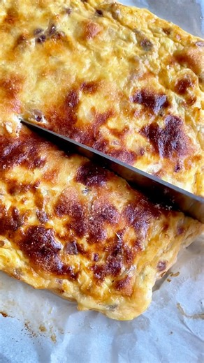 Easy keto breakfast! 🔥 Free & printable recipe is below! 🔥👇 | Family On Keto