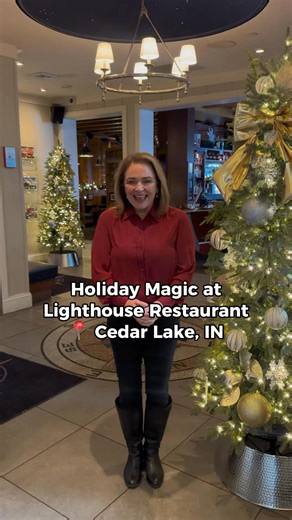 ✨ I stopped into Lighthouse Restaurant for lunch and wow… talk about walking straight into holiday magic! ✨ The festive drinks were adorable, the food was amazing, and the lights all around the restaurant made everything feel so cozy and cheerful. 🎄✨ Santa is stopping by the Lighthouse Restaurant the next couple of Sundays (December 14 & 21) from 12–3PM! 🎅✨Each visit includes a printed photo and a kids’ lunch, making it the perfect festive outing for families. To book your spot, just head to t