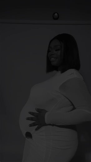 Feels so surreal. My heart is filled with joy. Thanks for the congratulatory messages. I’ll def reply in due time. My phone wan blow. Thank you guyssssss! Gosh. 😭 #viral #fyp #newbornbaby