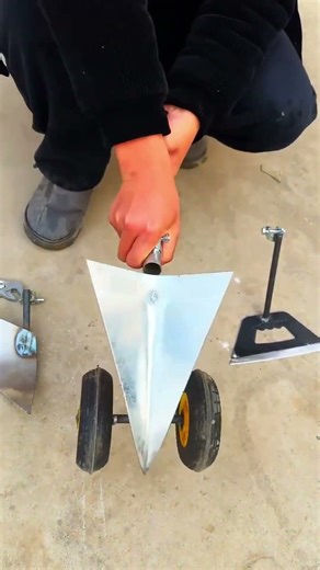 Top Simple Tools to Remove Weeds Without Breaking Your Back