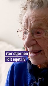 🎶️🎹️🎤 “Lev, mens du gør det – elsk, mens du tør det”🎵️🥁️🎸 Kender du én, der lige skal mindes om det? ️Se den livsbekræftende fortælling om Danmarks ældste, 1️⃣1️⃣0️⃣-årige Kirsten fra Struer lige nu på TV MIDTVEST Play📺💻📱 Følg link i kommentarsporet🔗 | TV MIDTVEST
