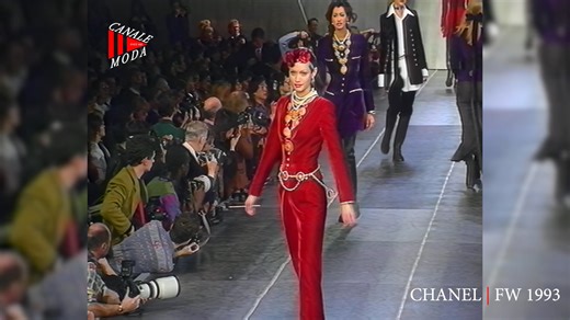 CHANEL Fall Winter 1993 Paris - Canale Moda
