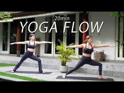 20 min Full Body Yoga Flow & Detox Stretch ft. Eva