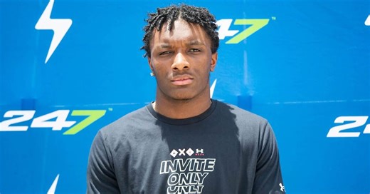 Football recruiting news: Latest intel on Top247 prospects with commitments this month