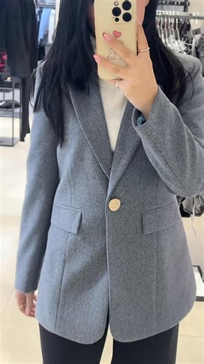 iBuy Posh on Instagram