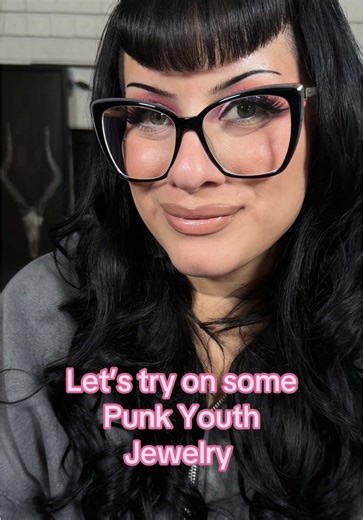 Everyday Beauty: Punk Youth Septum Clicker Review