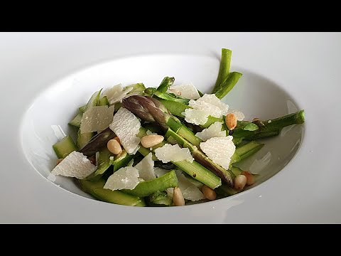Green asparagus salad: a quick recipe