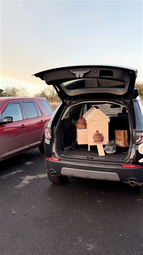 Sisters build each other advent calendars