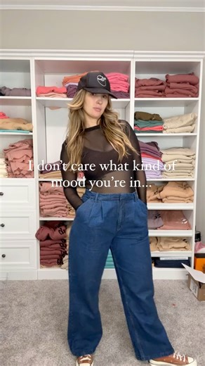 346K views · 8.2K reactions | MAKE the switch to CREAM makeup. ❕Ditch that liquid and boring makeup routine❕ Grab this all in one palette! My Color Match Form: https://freecolormatch.me/oliviareeves OR Comment: COLORMATCH for the link for me to make you a customized palette for your skin tone  My shop Link: https://oliviakreeves.seintofficial.com/en/shop/party-476660/107/makeup #grwm #makeup #makeuptutorials #makeupaddict #makeuplover #millenial | Olivia Reeves | Facebook