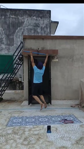 Making Bold Shoulders, Bold Life. Let’s Go 💯Have a Great Day Ahead💪