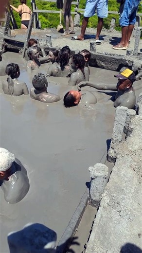 Mud-Volcano-Colombia_79
