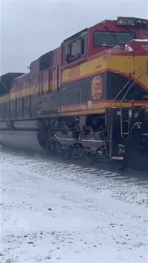 End KCS DPU on BNSF grain train #railfanning #kcs #bnsf #csx #shorts