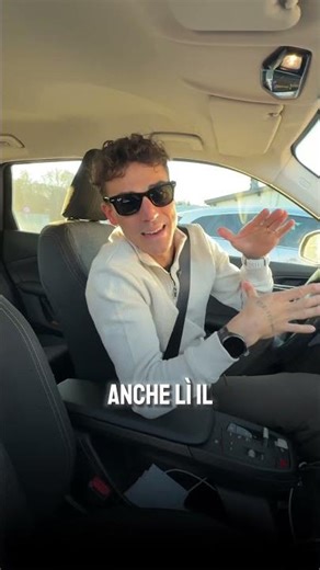 Here's why you should NOT seatbelt your dog in the car