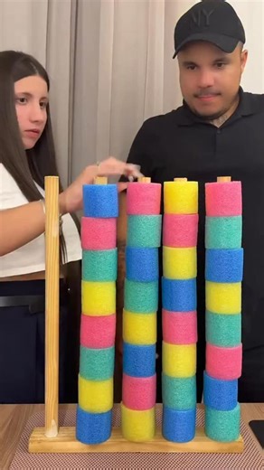 Menina Dos Desafios on Instagram: "game hit the colors #game #challenge #viralvideo #usaviralvideo #ytshorts"