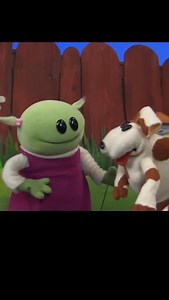 I don’t know what they’re saying but it feels important 🐶🟢 #nanalan #mona #russer #talkitout #convo #cute | Nanalan'