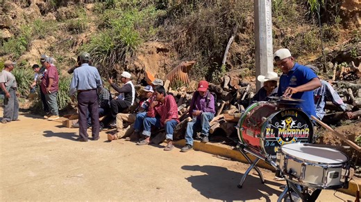 Vestimenta tradicional triqui, San José Río Lagarto Copala. | Tradiciones y costumbres de la región triqui de Oaxaca