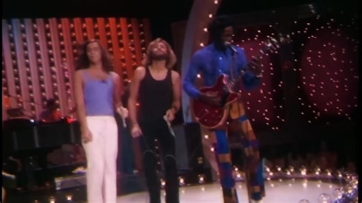 Exactly 52 years ago, on October 12, 1973, Chuck Berry and the Bee Gees performed "Reelin' & Rockin'" MIDNIGHT SPECIAL Chuck Berry Bee Gees | Rockabilly Italia