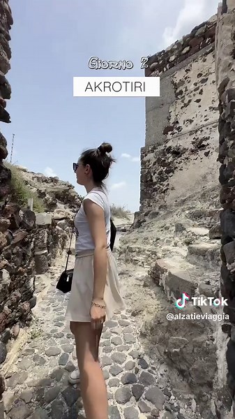 Itinerario Santorini 4 giorni: cosa vedere e come organizzare