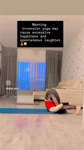 Sarwangasana variation 🧚‍♀️🧚‍♀️🧚‍♀️#halasana#padmasana#karanpidasana#yogapractice