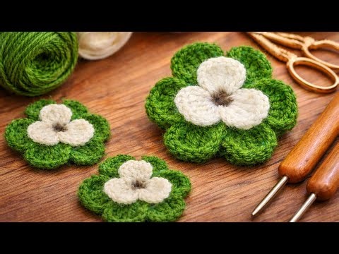❤️💫 Brilliant💖 & glorious💕 crochet🧶 pattern⭐ in dual💚 colour🤍. How💝 to make🌟 a flower🌹? Tutorial 💫💯