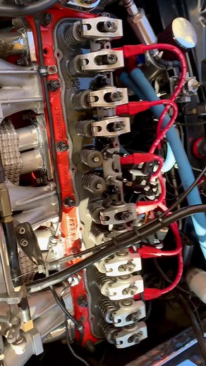 Classic Holden Torana Red Engine Build | Yella Terra Roller Rockers