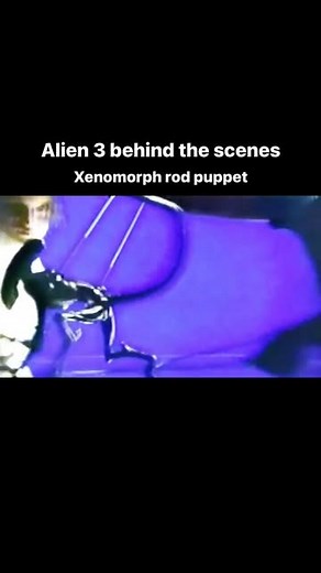Mariano Arrigo • Argentine curator 🤖🧝‍♀️💀 on Instagram: "Alien 3 (1992) behind the scenes directed by David Fincher. Rod puppets involves a physical puppet operated by rods, often off-camera, to create realistic movement and interaction in scenes where the Xenomorph appears. Rod puppets are particularly effective for achieving a more organic and lifelike portrayal of the creature, especially in close-up or detailed shots, enhancing the horror and tension that the Xenomorp