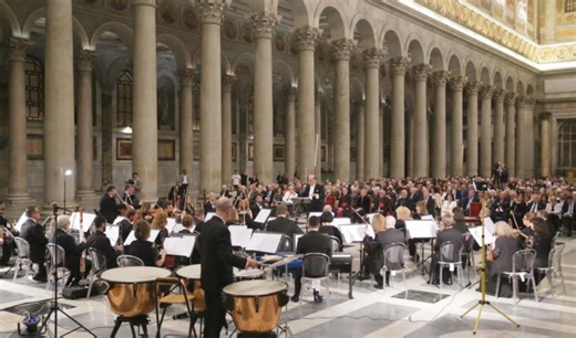 Jerusalem Symphony Orchestra Concert plays festive concert at the Vatican