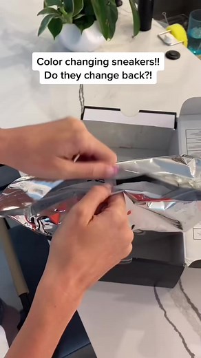 Do the color changing sneakers change back?!  Let’s find out!! ❤️ #sneakers #shoes #coolstuff | Melissa Metrano | Facebook