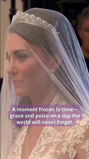 Kate Middleton’s Timeless Wedding Moment 👑 | Pippa’s Graceful Support at Westminster Abbey